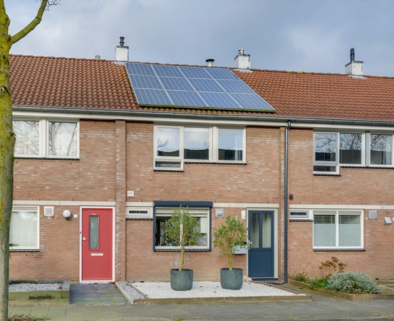 Sold subject to conditions: Margrietstraat 69, 5122 HT Rijen